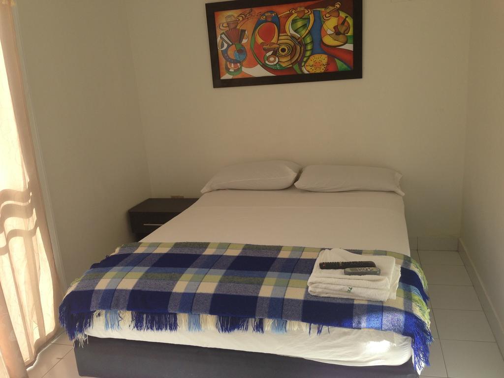 Hotel Tiskirama Rodadero Санта Марта Стая снимка